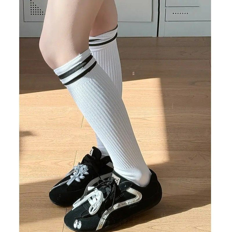 Apple Shoes Red Flat Sneakers Women's 2025 Spring New Versatile German Training Shoes Casual Forrest Gump Shoes Board Shoes