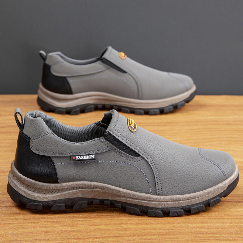 Outdoor hiking shoes, leather top, casual soft soles, one-foot pedals, dad shoes, trendy men's single shoes, low-top, versatile, cross-border plus size