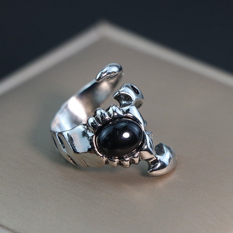 European and American cross-border men's trend metal rings Retro cool and handsome design sense totem geometric men's ring collection