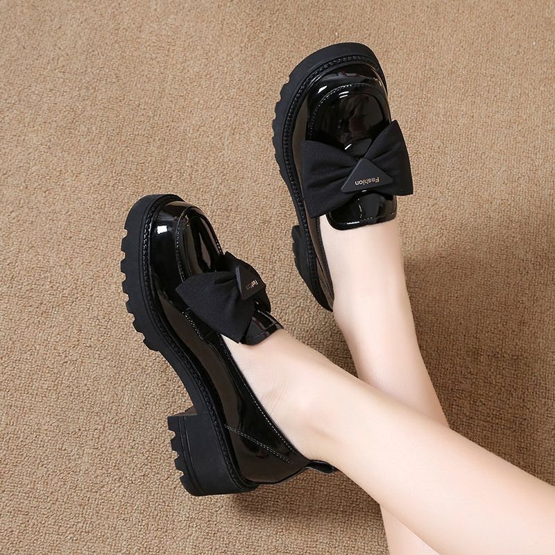 Soft leather single shoes women's platform loafers 2023 new summer mid-heel women's shoes bow shiny leather shoes women's small man