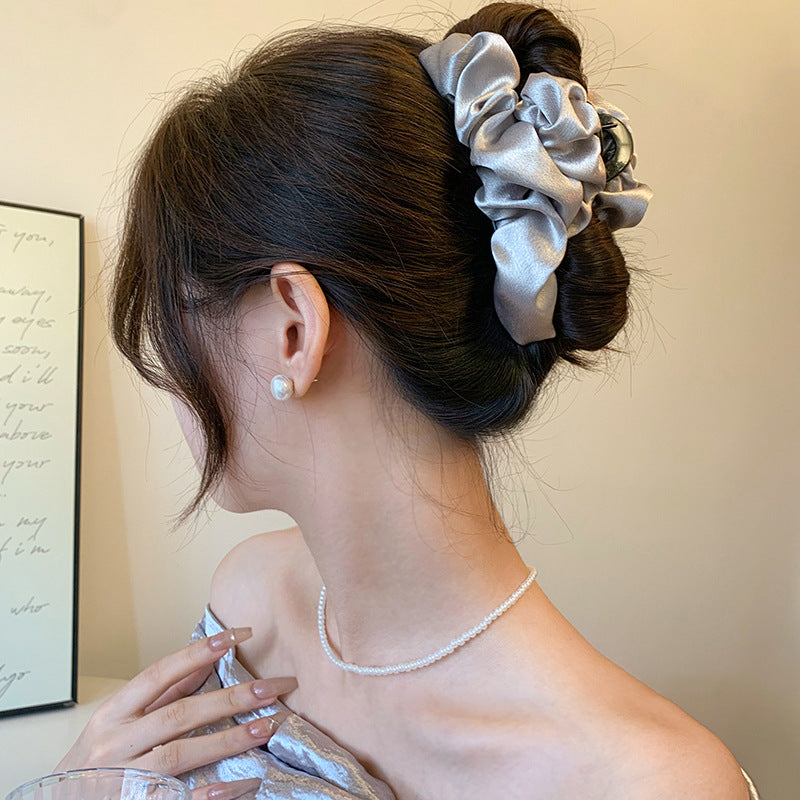 Glitter, pleats, grab clips, women's large French satin, premium at the back of the head, shark clips, simple hair clips, fashion headwear