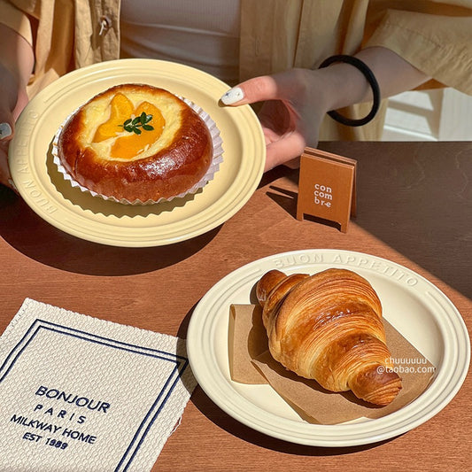 ins style relief letter plate creamy style milk Western food pasta steak dessert cake plate has good texture and appearance