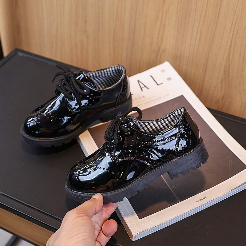 Children's leather shoes, black little boys, British style shiny small leather shoes, children's single shoes, one foot of small, medium and large children's leather shoes