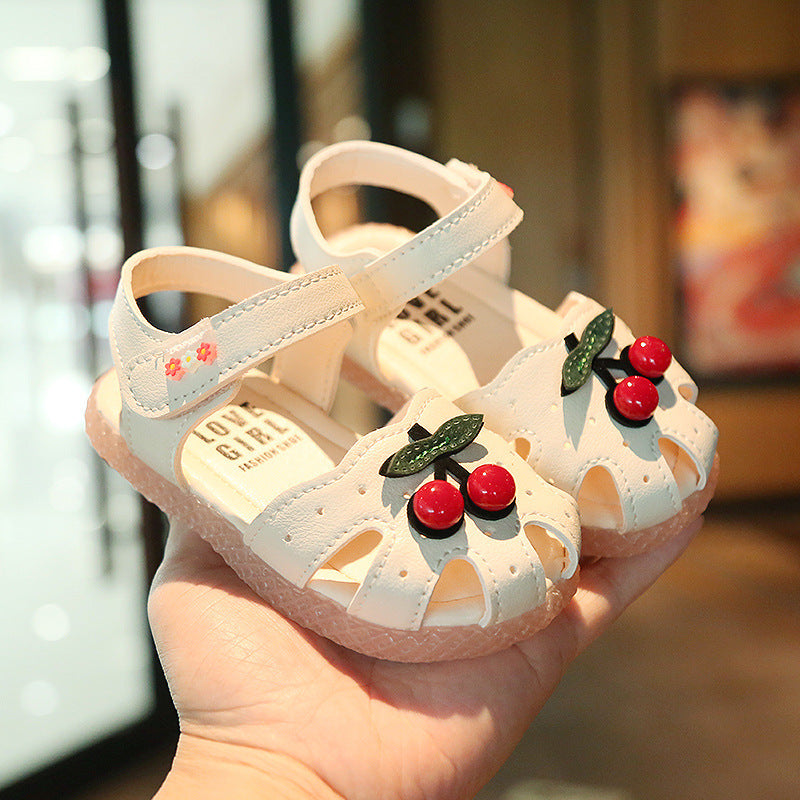 2026 Summer New Baby Walker Shoes Girls' Sandals Cute Cherry Baby Shoes Soft Sole Children's Shoes Trend