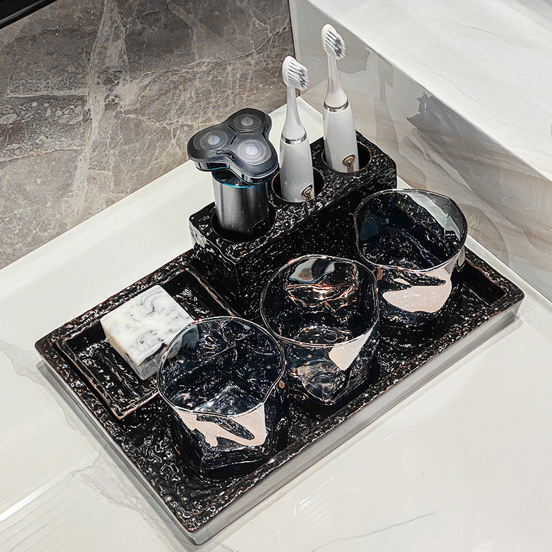 Toiletries, toiletries, sets, storage trays, hotel toilets, bathroom vanities, toothbrushes, shelves, display trays