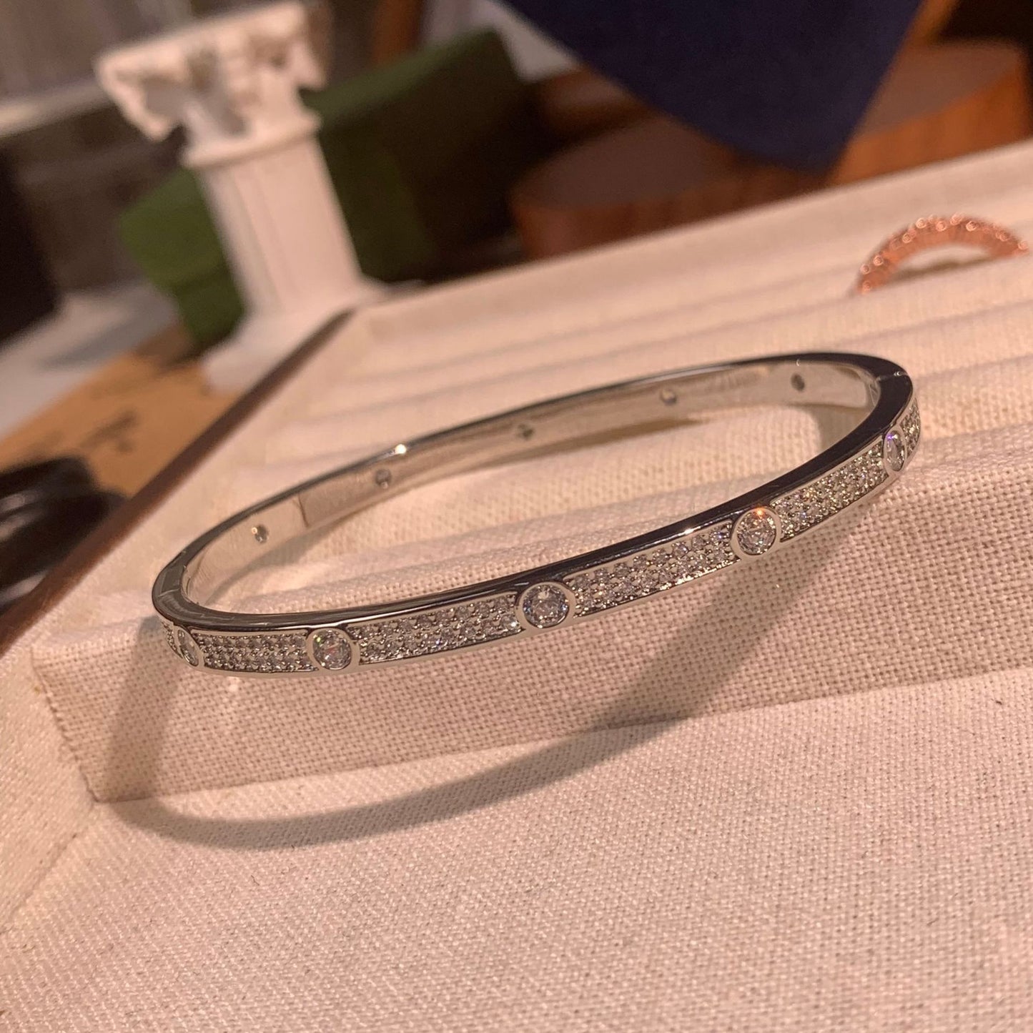 Seiko light luxury texture, starry diamond bracelet, double-row diamond high-end fashion buckle bracelet wholesale delivery