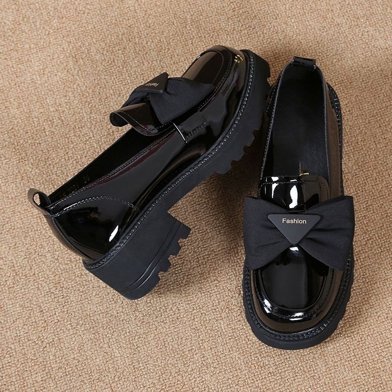 Soft leather single shoes women's platform loafers 2023 new summer mid-heel women's shoes bow shiny leather shoes women's small man