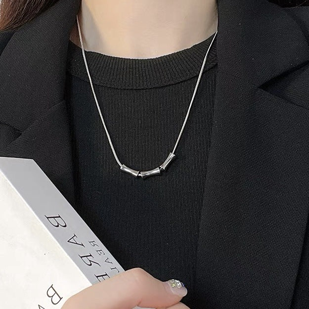 2026 new small waist pendant necklace, niche high-end love couple sweater chain, men's accessories, cold fashion accessories