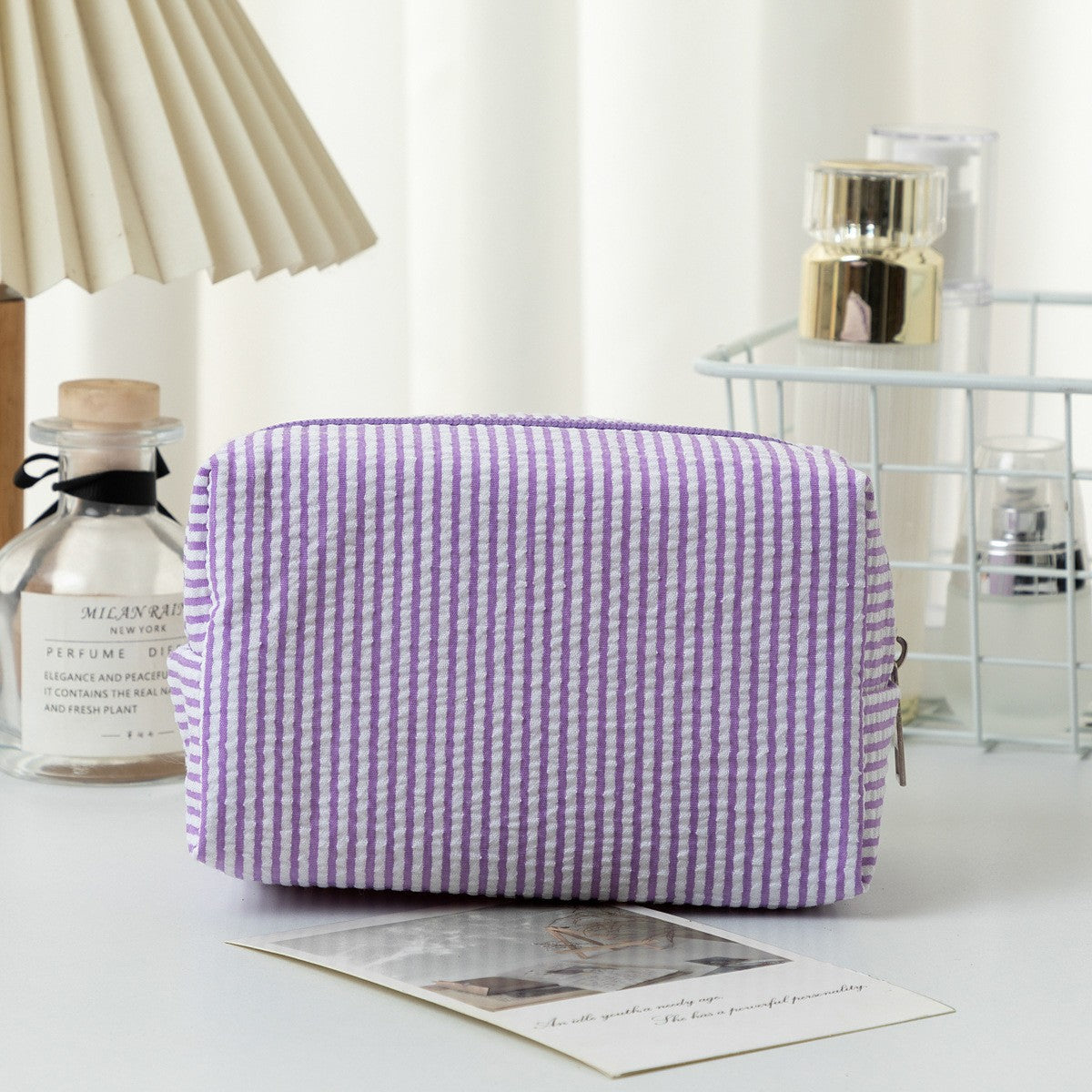 Cross-border hot selling seersucker cosmetic bag hand holding large capacity toiletry bag embroidered stripe travel cosmetics storage bag