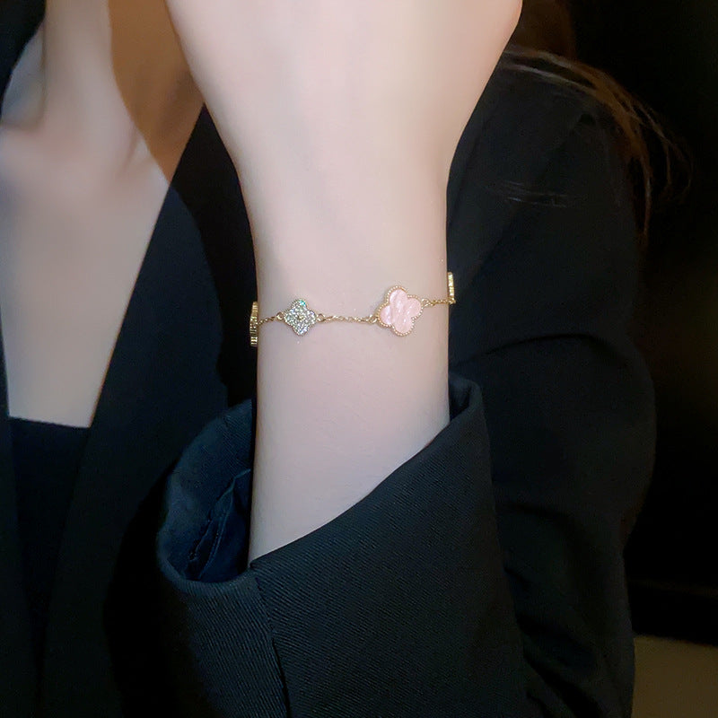 Real gold electroplated zircon four-petal flower bracelet ins sweet little fresh bracelet high-end niche hand ornament female wholesale