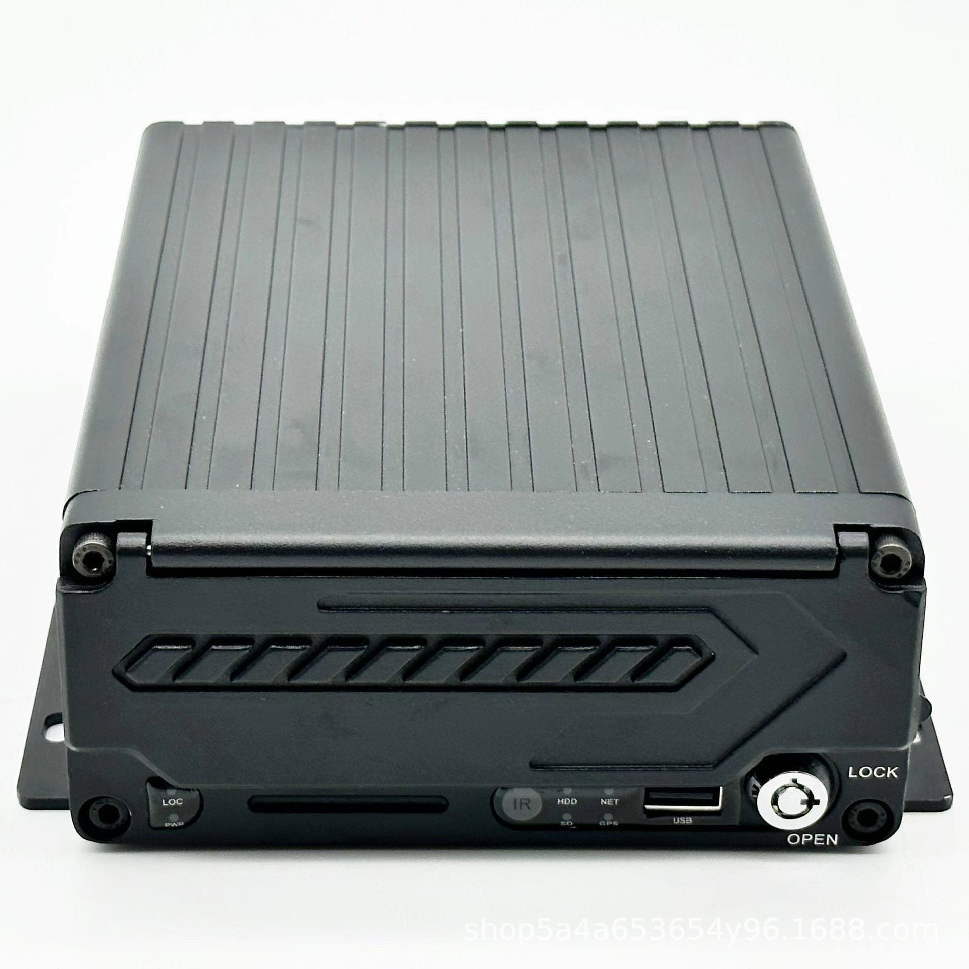 1080P high-definition truck 4-way SD card vehicle surveillance video recorder hard disk recorder dvr driving recorder