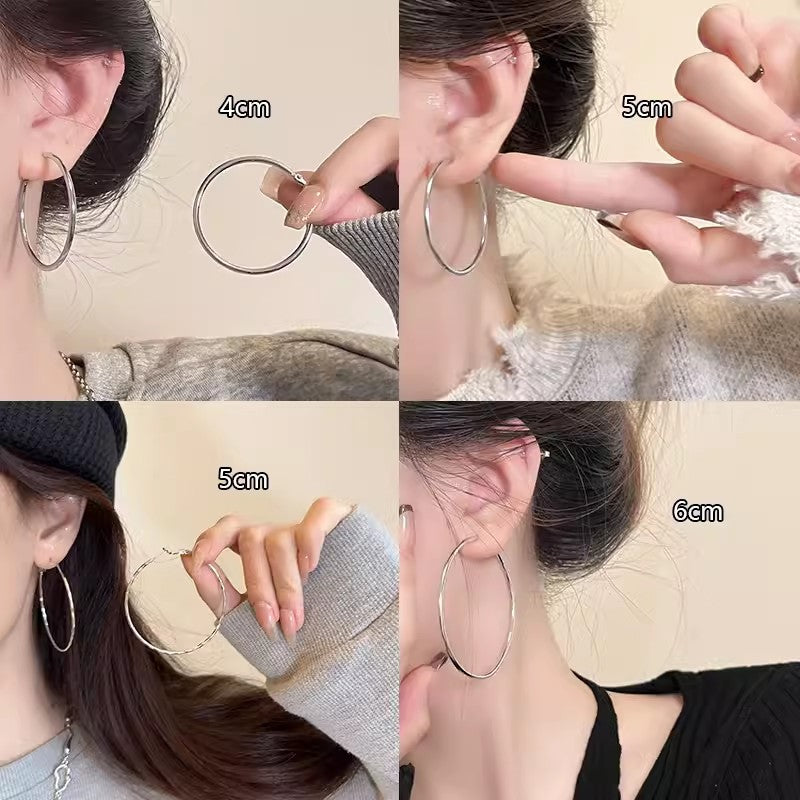 Simple plain circle hoop earrings women's 2024 new hot light luxury niche earrings with a sense of luxury and unique temperament