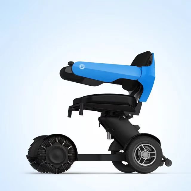 High-end remote control intelligent electric wheelchair automatic folding electric four-wheeled scooter for the elderly and disabled is delivered one piece