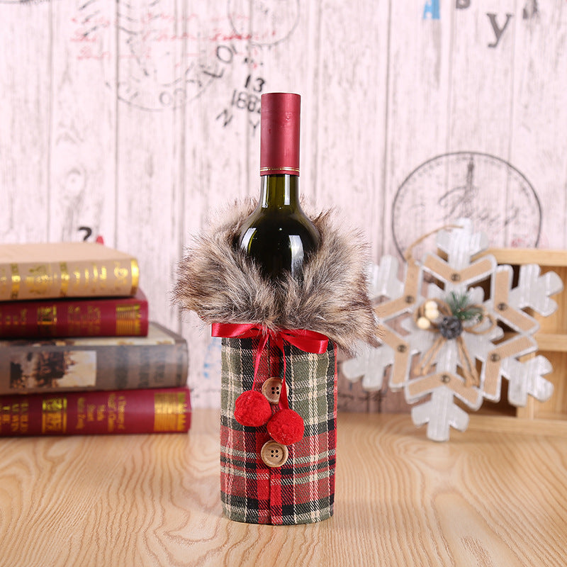 Christmas wine bottle decoration Christmas knitted wine set scarf hat set red wine bottle cover old man wine bottle set deer