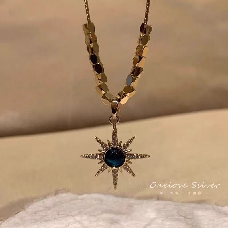 Dream Blue Face ~ Blue Zircon Sunflower Pendant Necklace Women's 2025 New High Fashion Versatile Clavicle Chain