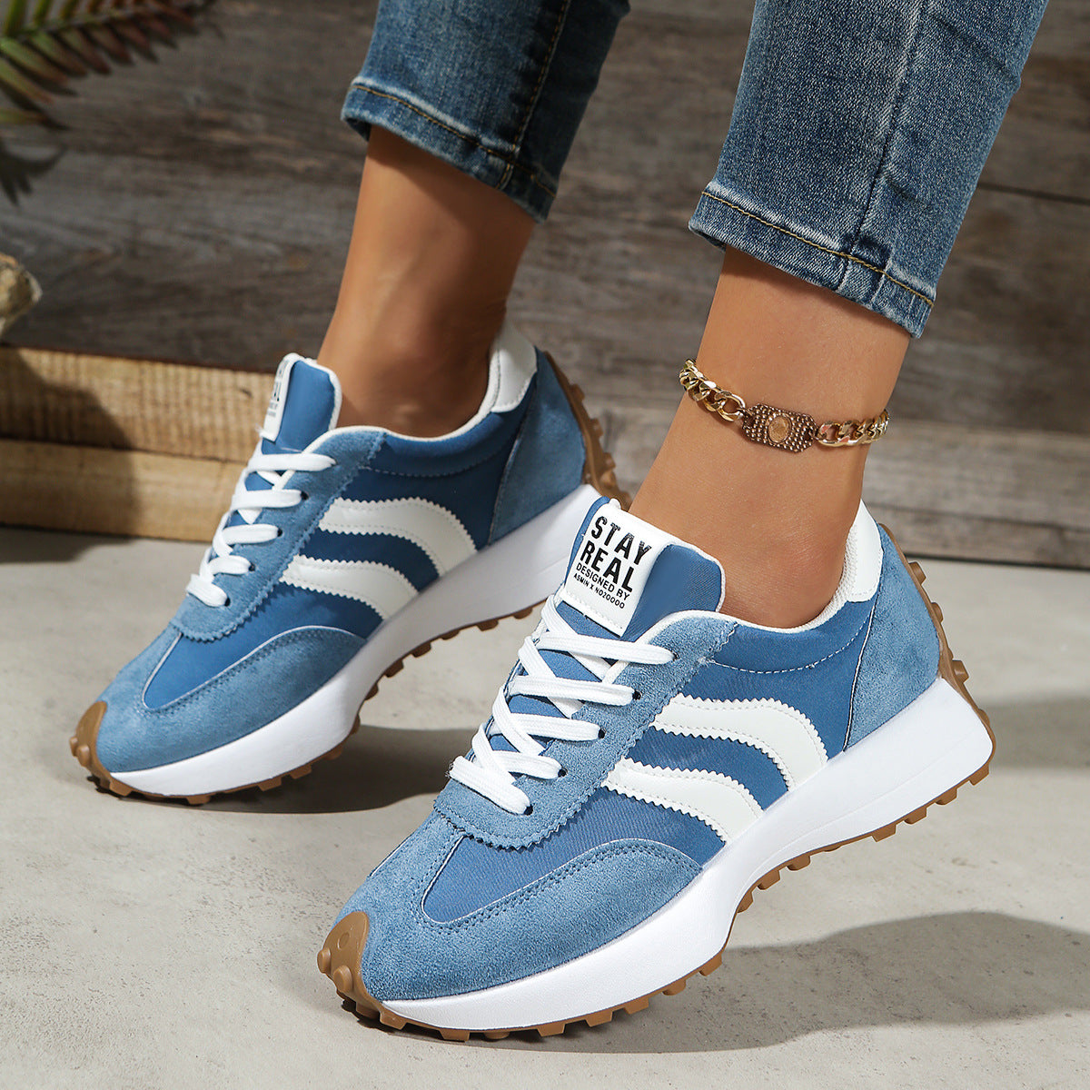 Plus-size small waist daddy shoe girl 2025 spring/summer new Internet celebrity platform student casual shoes sports Forrest Gump shoe girl
