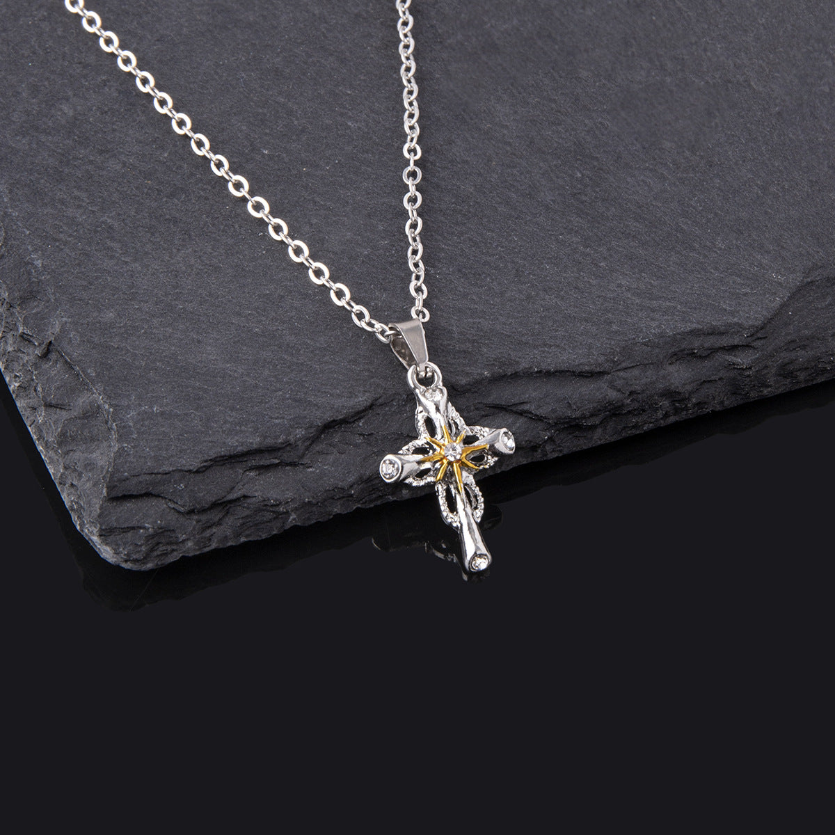 European and American fashion personality cross necklace tide men and women street photography men's jewelry