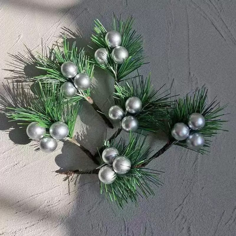 Christmas Pine Needle Pine Cone Christmas Gift Decoration Christmas Eve Gift Box Packaging Simulated Pine Cone DIY Garland Bouquet