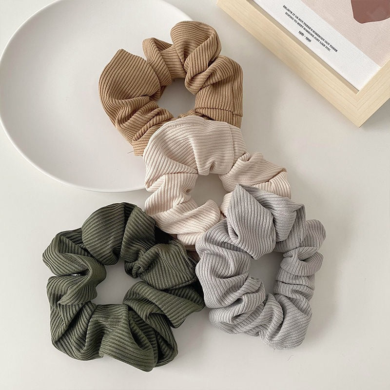 Morandi color temperament girl knitted color large intestine hair ring Korean version simple ins wind hair ring tie hair hair rope female