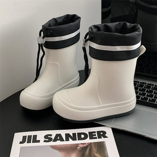 Non-slip medium-cut parent-child rain boots, cute children's rain boots in summer, outdoor school students, water boots, leisure and water play