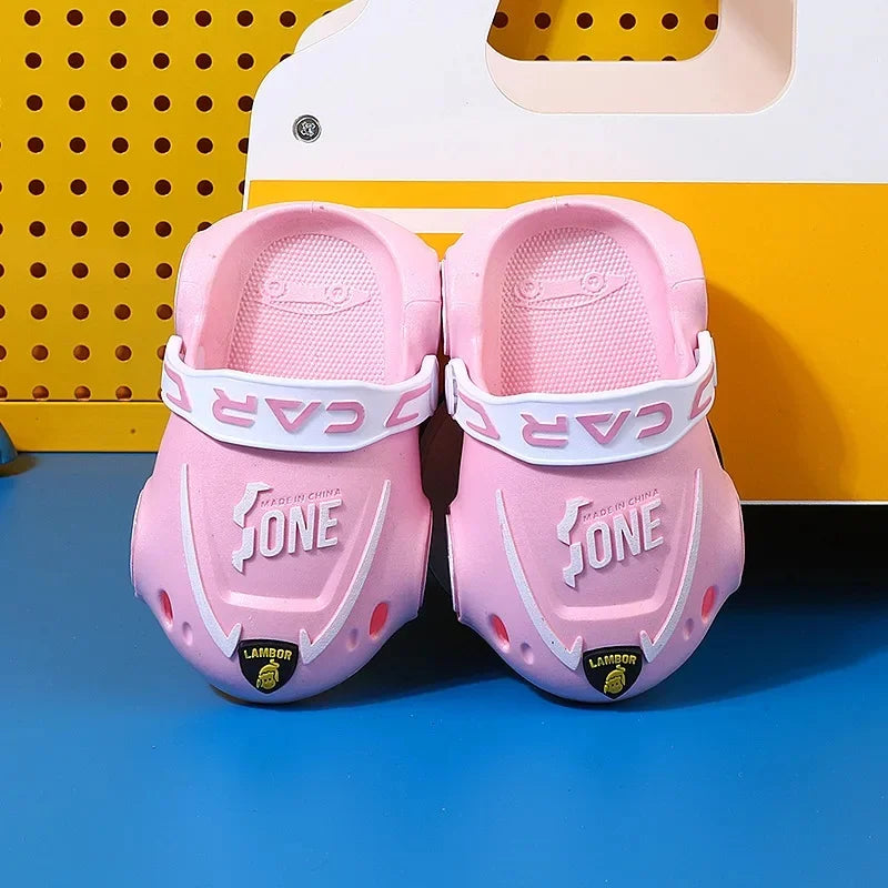 2022 new children's slippers for summer outdoor wear indoor casual toddlers for young children and children cute integrated sandals for boys and girls