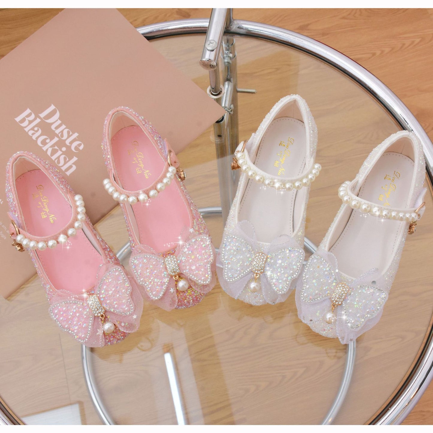 Girls' high heels 2026 new children's single shoes in the middle of the big boy princess shoes show leather shoes and soft-soled crystal slippers