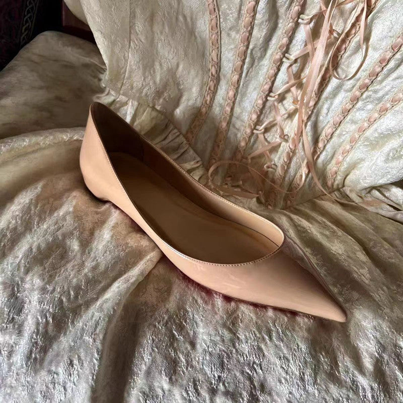 Women's pointed toe inner height: 3CM heel flat shoes, patent leather solid color, versatile casual pumps