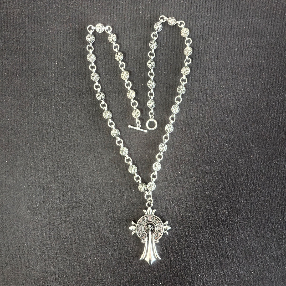 European and American Foreign Trade Jewelry Wholesale Retro Men's Personality Crossing Titanium Steel Chain Pendant Necklace
