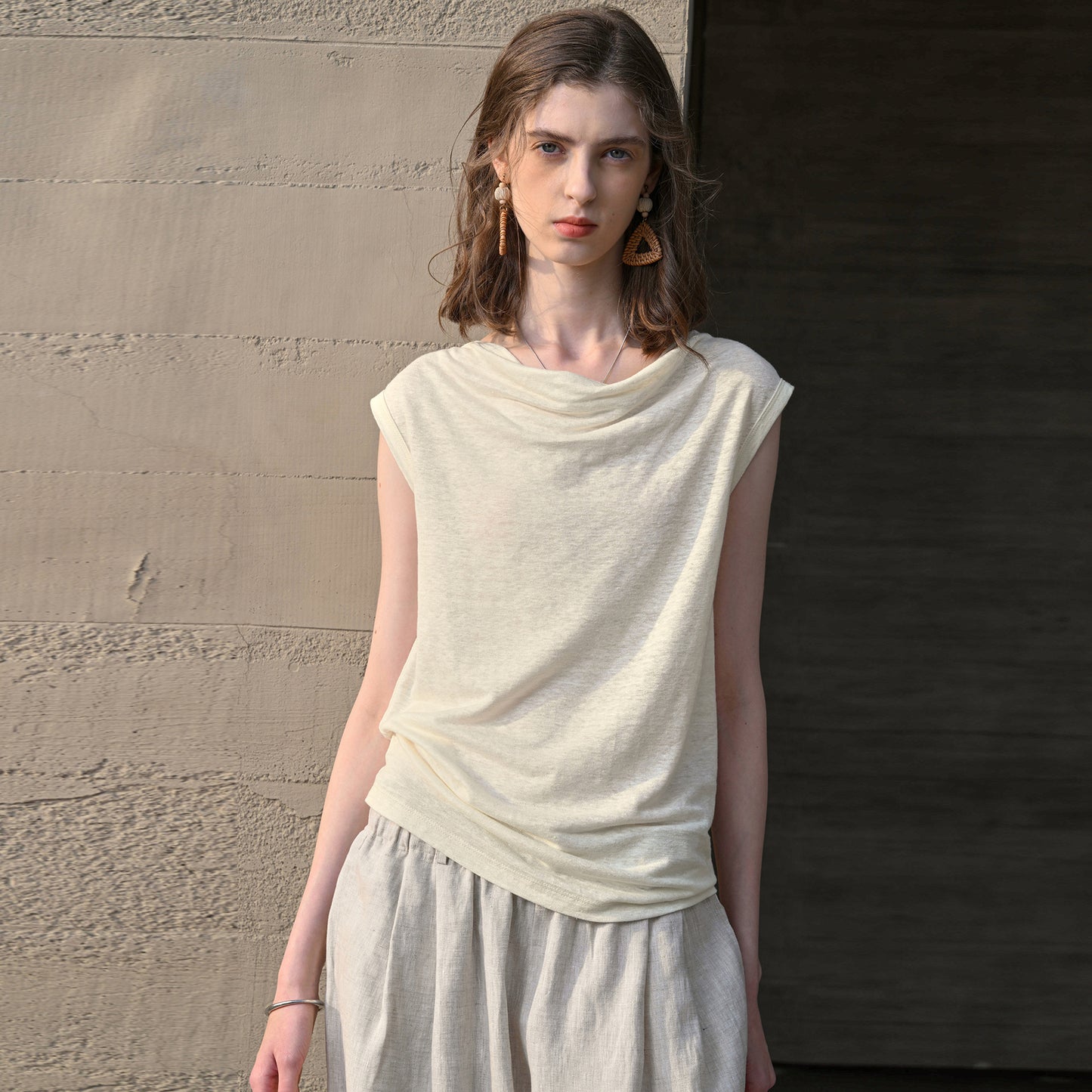 100% hemp one-shoulder swing neck knit short sleeve summer high-end light sheer slim top French slouchy shirt