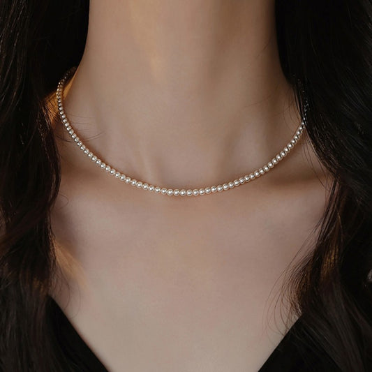 Shi family baby small pearl necklace female stacked double collarbone necklace extremely small niche French collar