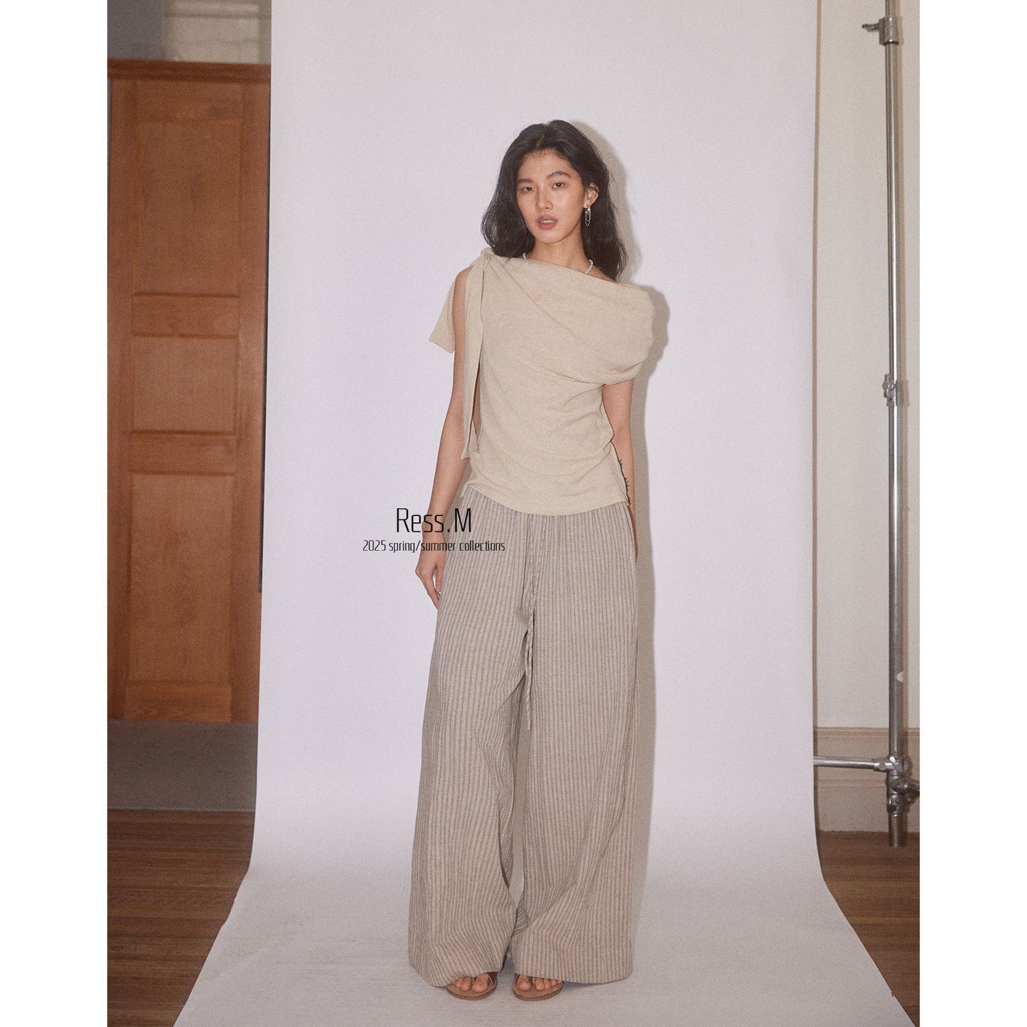 Ress.M thirteen rows, simple and irregular, multi-wearing, temperamental, fashionable shirt, vest, elegant knotted top