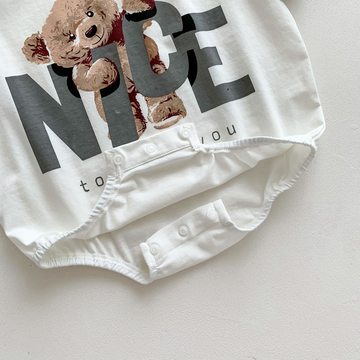 Trendy thin summer Korean version loose men's treasure triangle bag fart clothes baby brown bear soft and comfortable cotton crawling clothes
