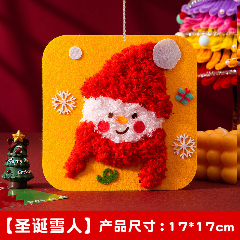 Christmas gifts non woven fabric sewing music threading painting children handmade DIY materials Christmas tree decoration small gifts