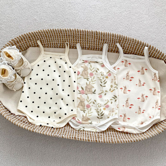Summer new Korean version of the baby one-piece printed sweet thin suspender baby Ha clothes 1-3 years old casual crawling clothes