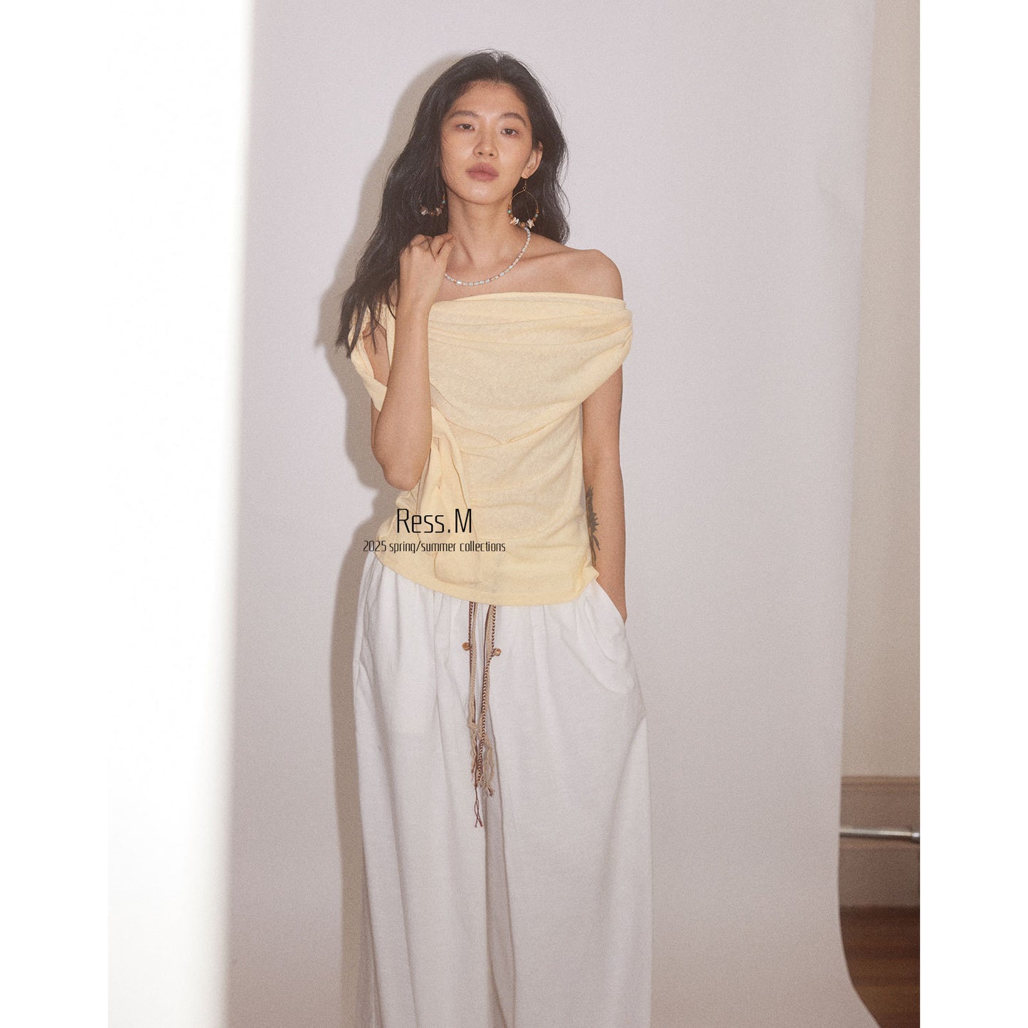 Ress.M thirteen rows, simple and irregular, multi-wearing, temperamental, fashionable shirt, vest, elegant knotted top