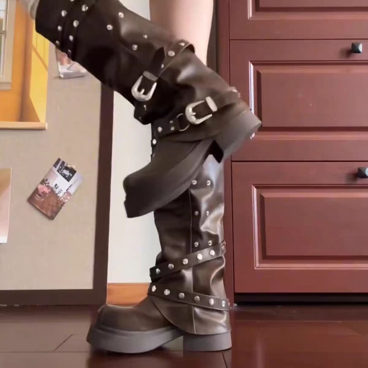 ~Spice Girls~ 2024 Fall/Winter Thick-soled Rivet Belt Buckle Women's Boots, Tall Rider Boots, Personality Slim Boots