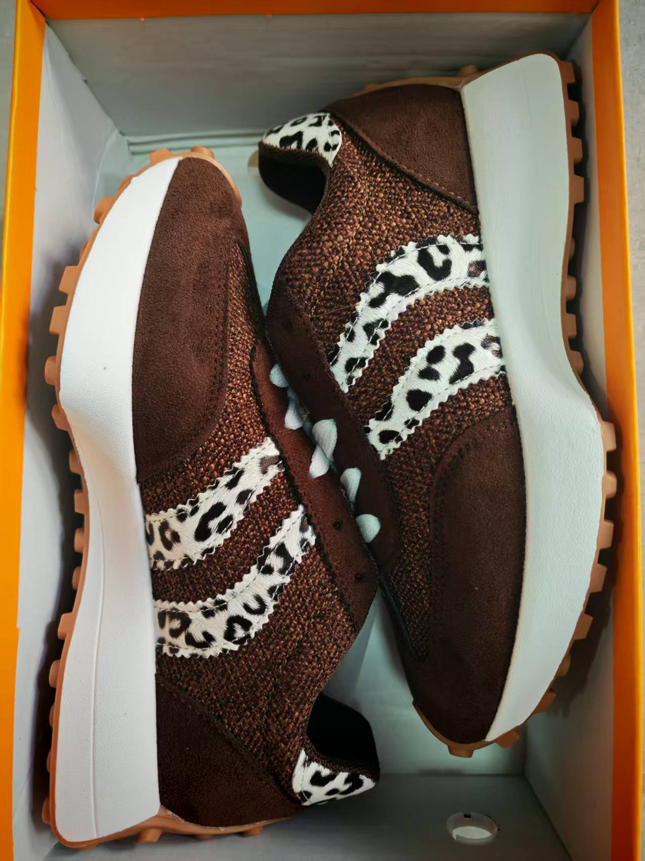 Plus-size small waist daddy shoe girl 2025 spring/summer new Internet celebrity platform student casual shoes sports Forrest Gump shoe girl
