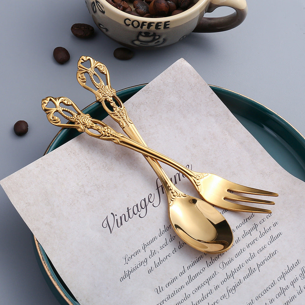 Royal Hollow Embossed Dessert Spoon Three-Tooth Fork Stirring Spoon Set European Style Carved Tableware Gift Vintage Spoon