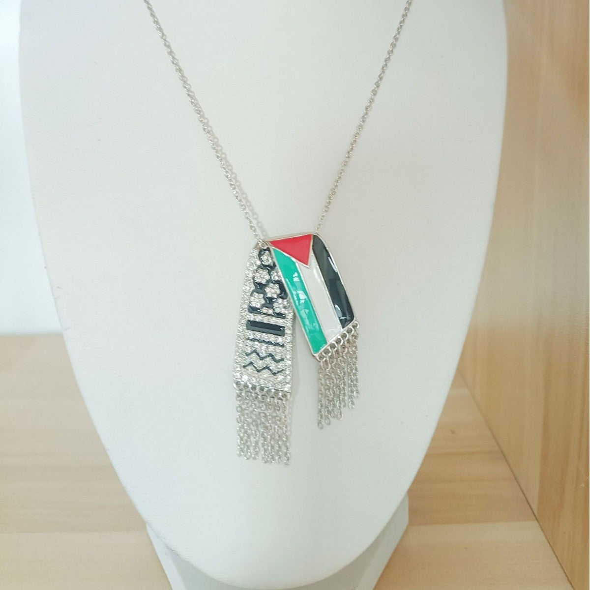 Cross-border hot selling stainless steel chain scarves drip glue men's necklaces European and American popular Middle Eastern jewelry national flag jewelry