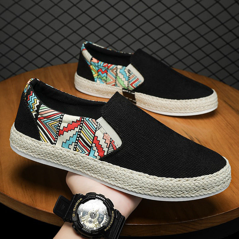 Canvas men's shoes summer new breathable trend light lazy man one foot pedal versatile no laces old Beijing cloth shoes men