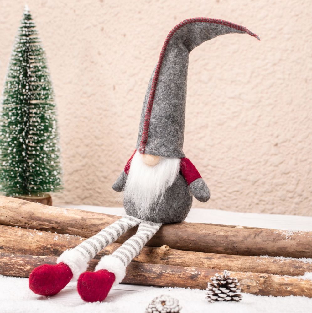 Foreign trade popular Christmas decoration supplies faceless doll doll European and American style old man pendant window ornament batch