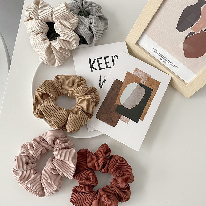 Morandi color temperament girl knitted color large intestine hair ring Korean version simple ins wind hair ring tie hair hair rope female