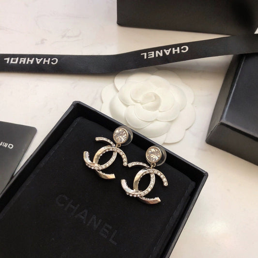 25 new Granny Alphabet Double C Stud Earrings Female Granny Granny Full Diamond Love Light Luxury Women's Earrings Factory Direct Sales