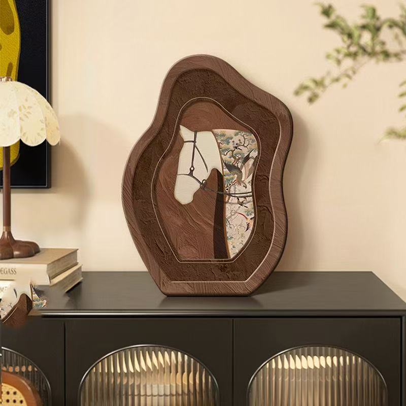 Medieval style desktop ornaments decorative paintings chest of drawers entrance bedside counter table retro art niche high-end sense of possibility