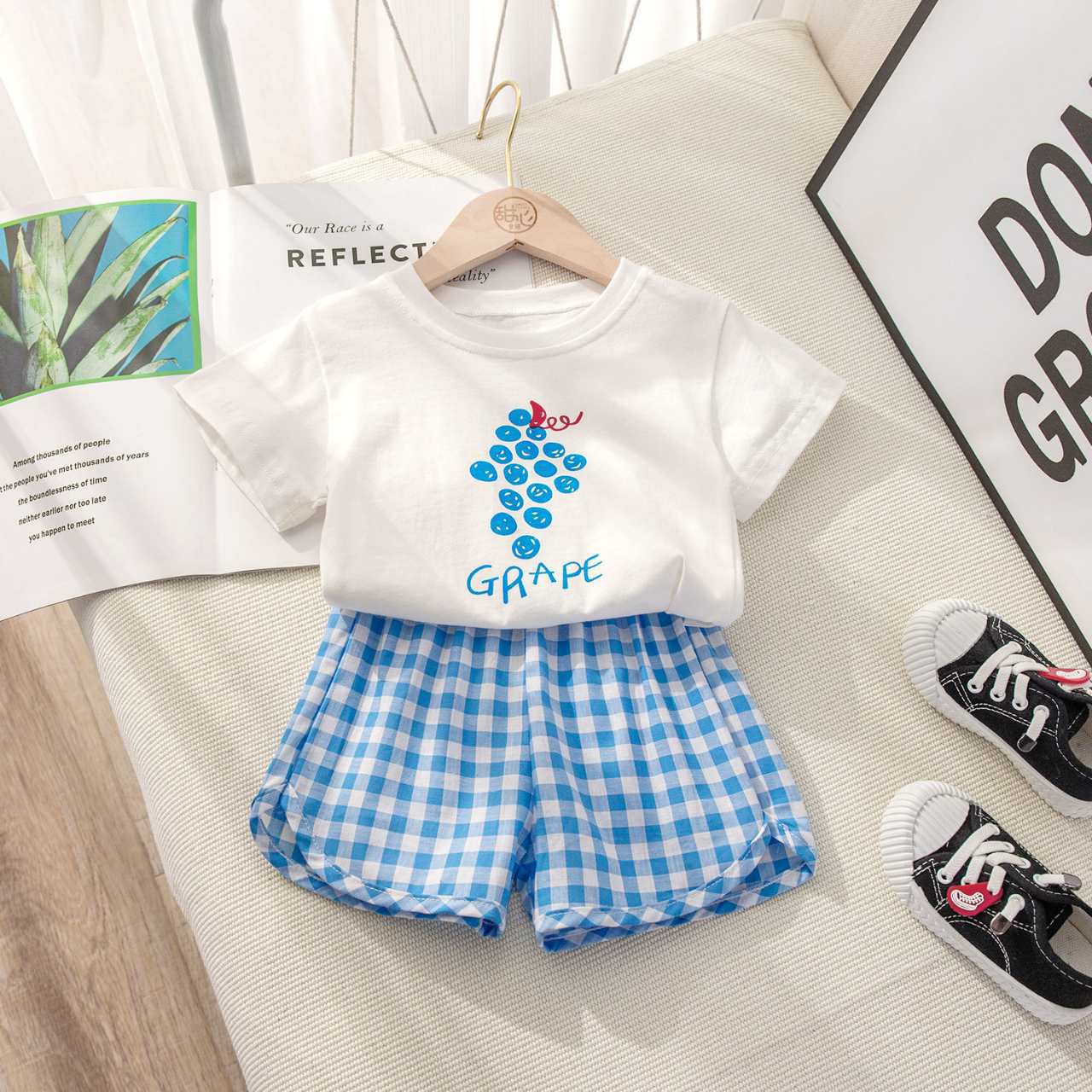 2025 summer new baby girls short sleeve shorts set apple, peach, pineapple, grape small fresh children's clothes