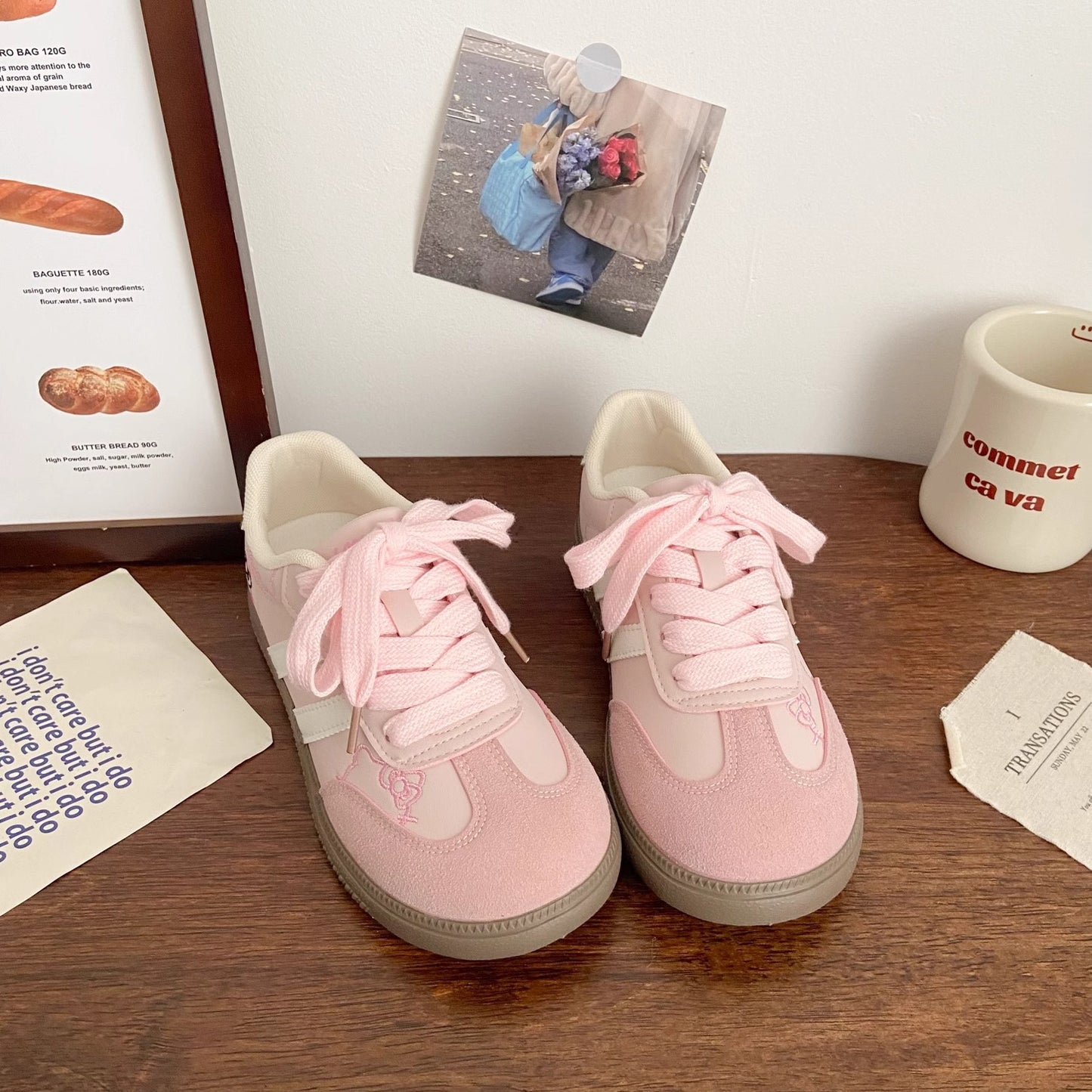 Cute kitten embroidery dexteric shoes women's 2025 new korean niche chic versatile board shoes casual little white shoes women