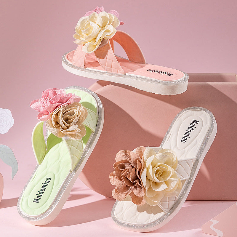 Girls Slippers 2025 New Style Girls Baby Indoor Summer Non Slip Home Soft Sole Kids Princess Cool Slippers