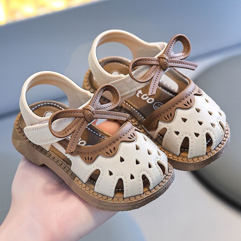 Baby girl sandals summer girls' plastic anti-pee soft sole non-slip middle and secondary school children toddler baby sandals 01-2-3 years old