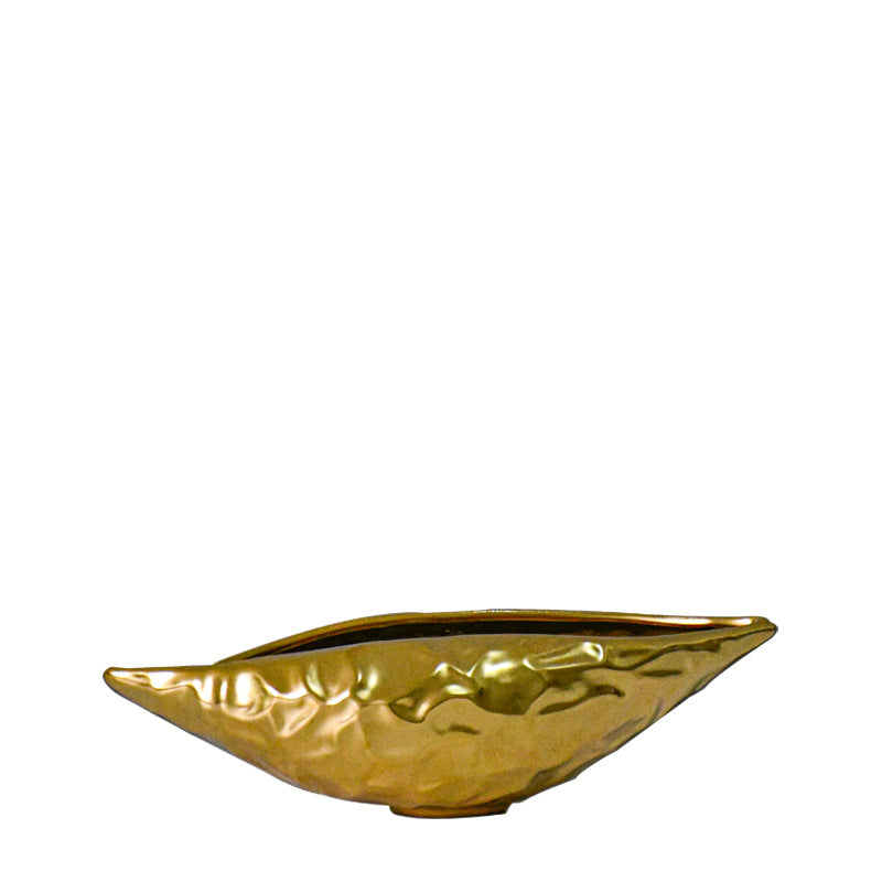 Creative: Nordic simple, special-shaped, gold-plated floral ornaments, light luxury home decorations, living room tabletop, fruit plate