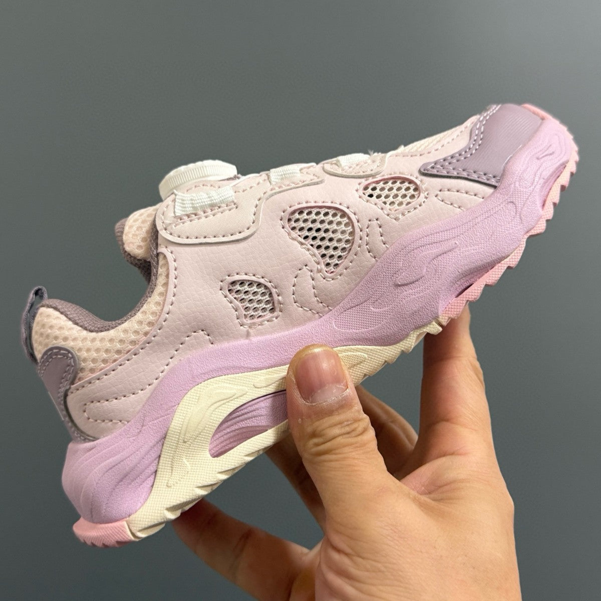 Feifei LE26 new locking children's sports shoes for boys and girls, factory direct sales for one-piece dropshipping